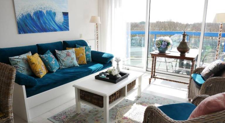 Rental apartment with terrace — photo 2