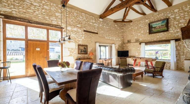Villa with pool | Pet-friendly — photo 4