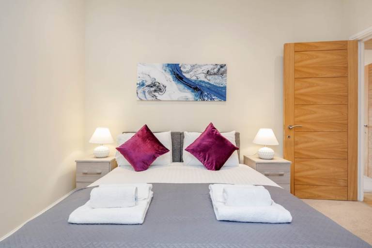 Apartment  Maidenhead