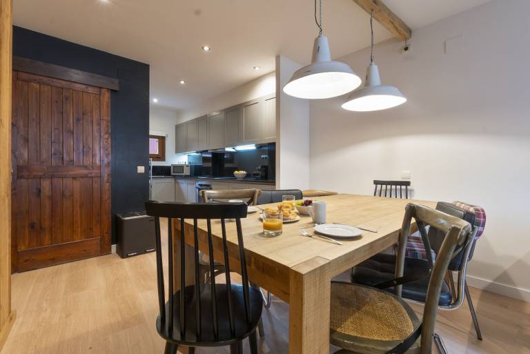 Family-oriented pleasant rental apartment | Mountain view | Pet-friendly — photo 3