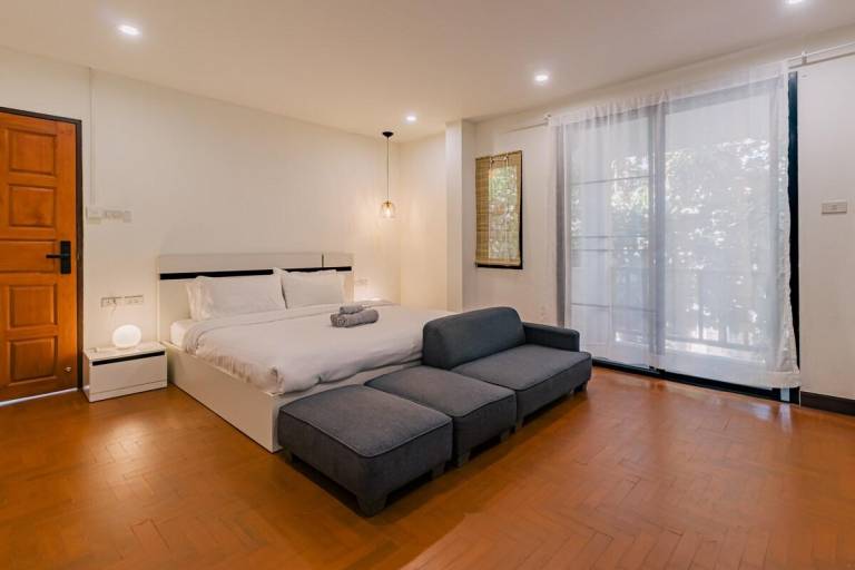 House with garden | Suitable for remote work | Pets allowed — photo 2