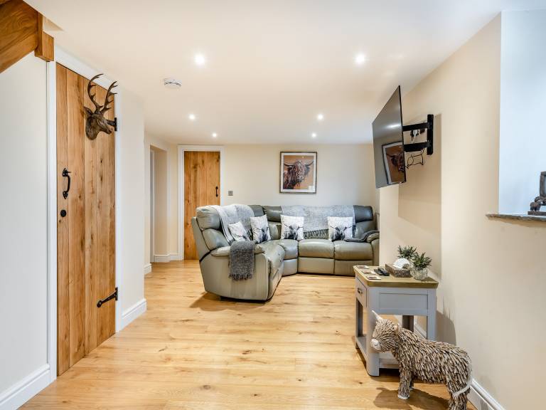 Family-friendly lovely cottage with garden | Pets are welcome — photo 2