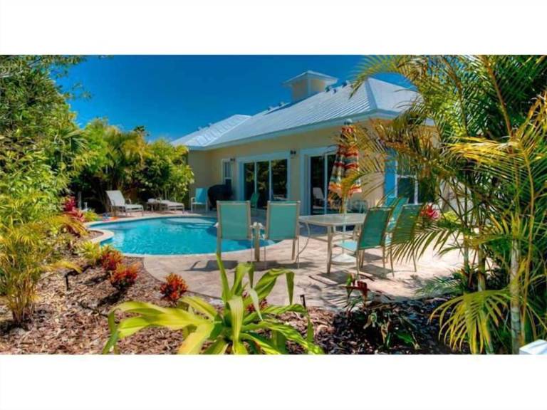 Cabin  Anna Maria