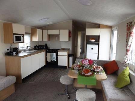 Caravan by the sea Trecco Bay — photo 4