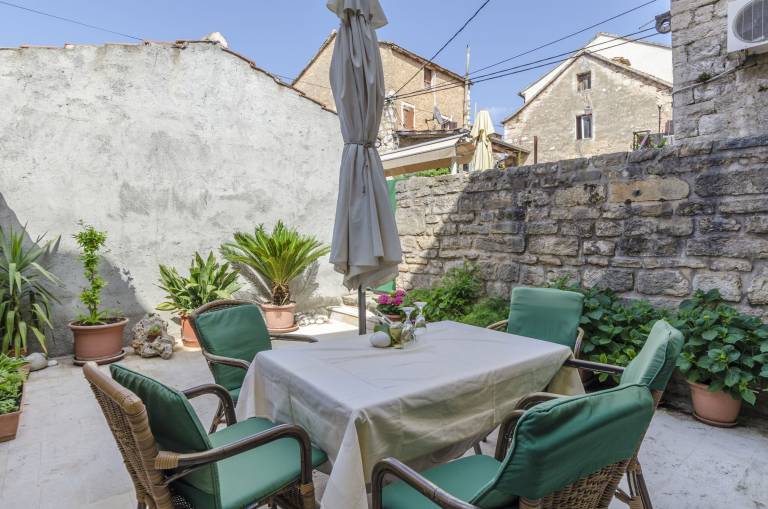 Wonderful apartment with terrace | Pets are welcome — photo 2