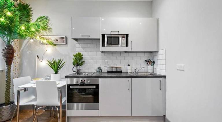 Boho Jungle - Luxury 1bed Apt- Long stay Discounts — photo 5