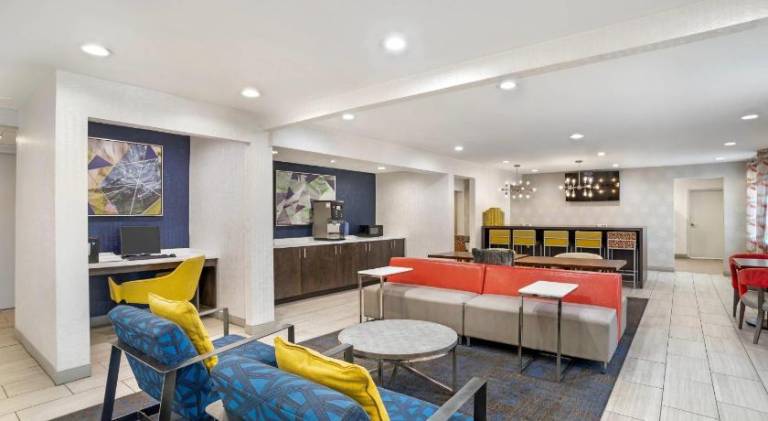 Country Inn & Suites by Radisson, Montgomerty East I-85 — photo 3