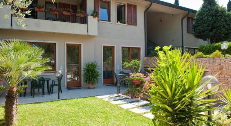 Nice holiday apartment | Pets allowed in Malcesine