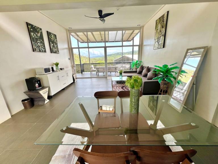 Vacation home with BBQ & pool — photo 2