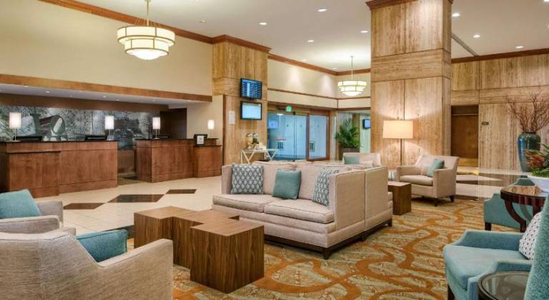 DoubleTree by Hilton Philadelphia Airport — photo 2