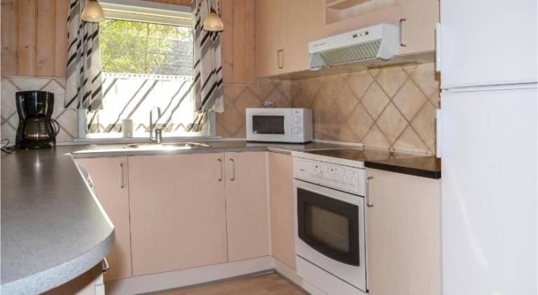 Nice vacation home with jacuzzi | Pets allowed — photo 2
