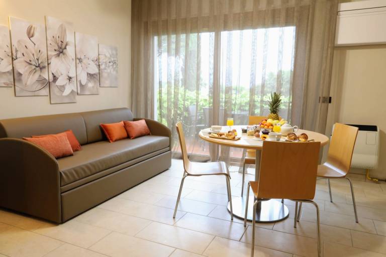 Child-friendly holiday apartment with terrace | Beach nearby | Pets allowed — photo 4