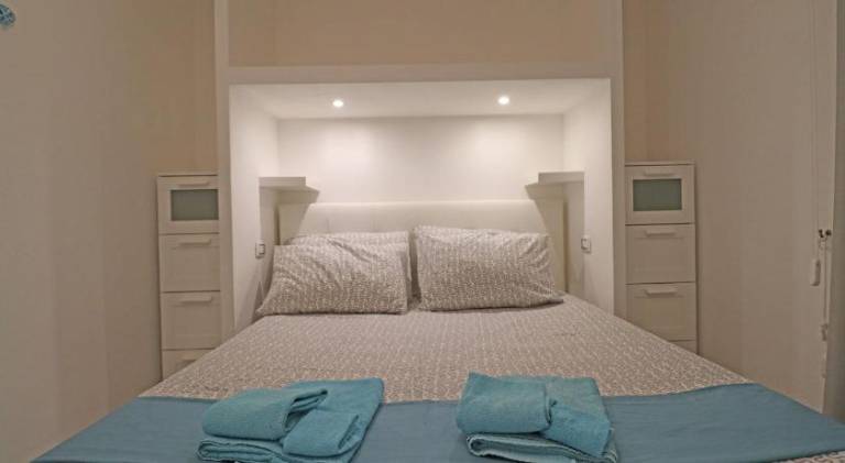 Holiday apartment with 1 room for 4 persons in Palau