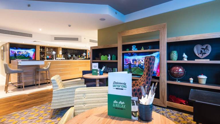 Holiday Inn Slough Windsor By IHG — photo 3