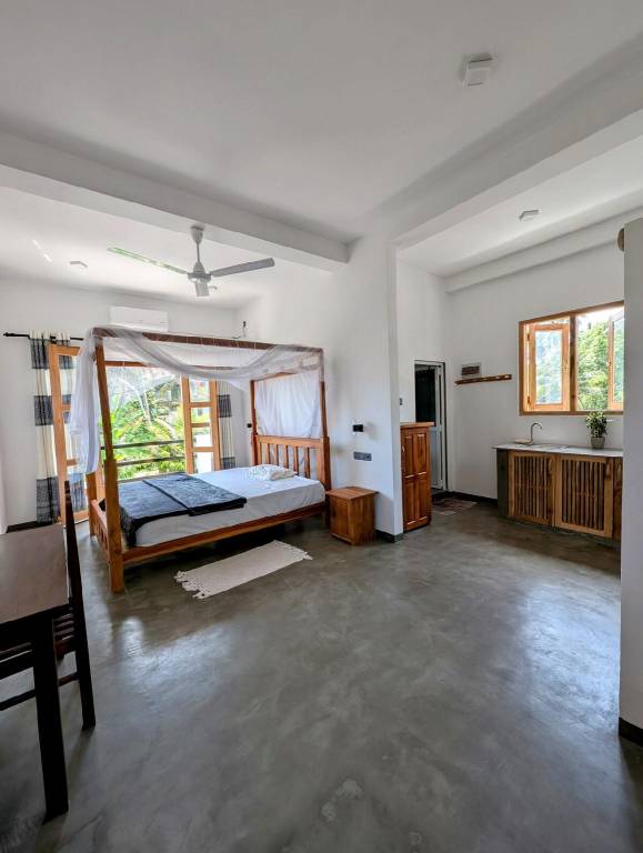 House with garden | Water view | Suitable for remote work in Ahangama