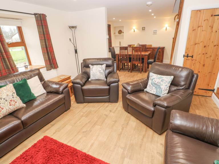 Children-friendly wonderful cottage with garden | Pets allowed — photo 5
