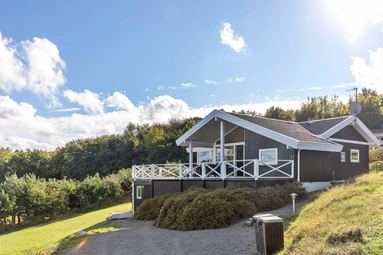 Vacation home with terrace | Sea view — photo 2