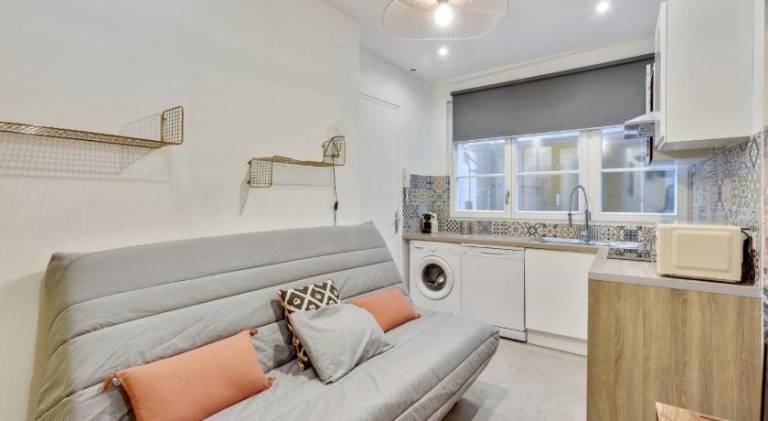 Holiday apartment with 1 room for 4 persons in Paris
