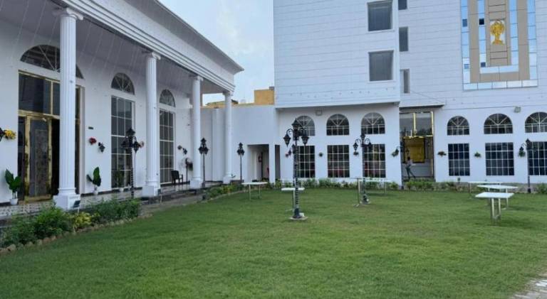 The Golden leaf hotel