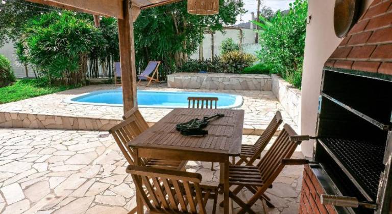 House with pool | Pet-friendly — photo 4