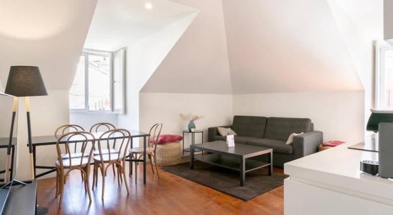 Rental apartment | Near Santa Justa Lift in Lisbon
