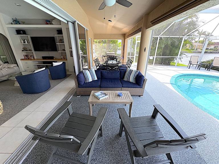 House Pelican