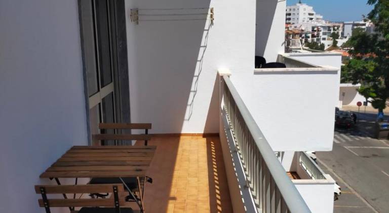 Apartment with terrace — photo 5