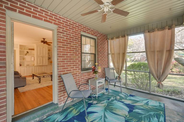 Quaint Goldsboro Home w/ Screened-In Porch! — photo 3