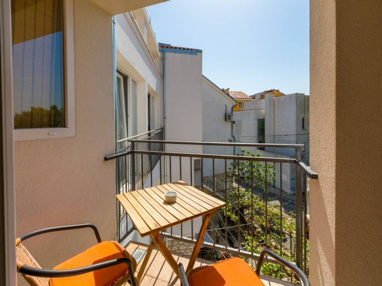 Holiday apartment | Garden view — photo 2
