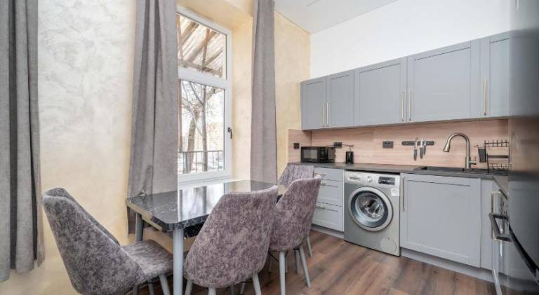 Modern flat, Self check in 24h, Netflix, parking — photo 4