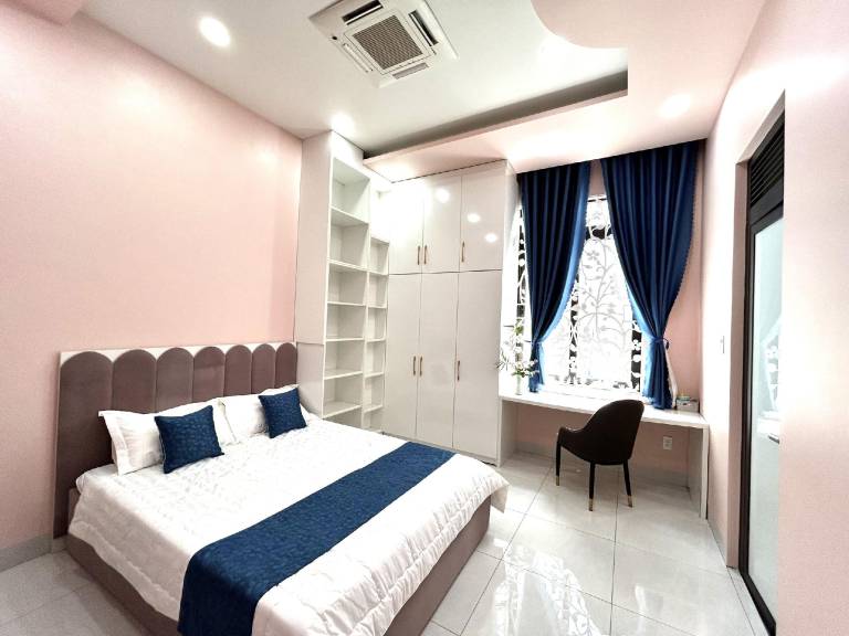 Villa 200 m2 lake view in Nam Long residence area — photo 2