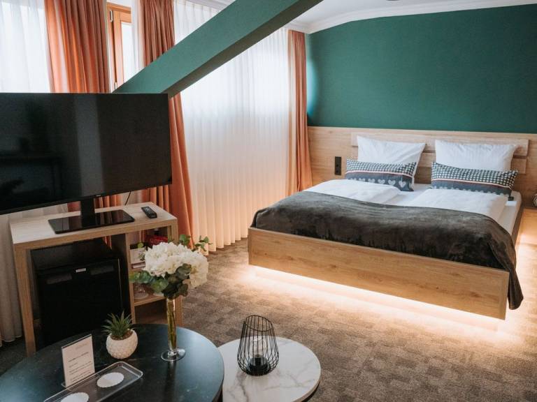 Privatzimmer mit Hund in Bad Wiessee für max. 4 Personen Privatzimmer mit Hund in Bad Wiessee für max. 4 Personen