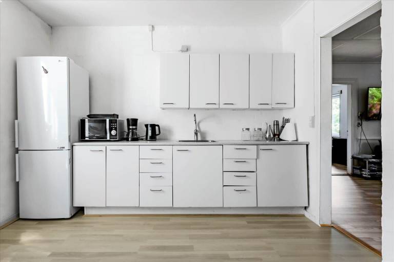 Vacation home with terrace — photo 4