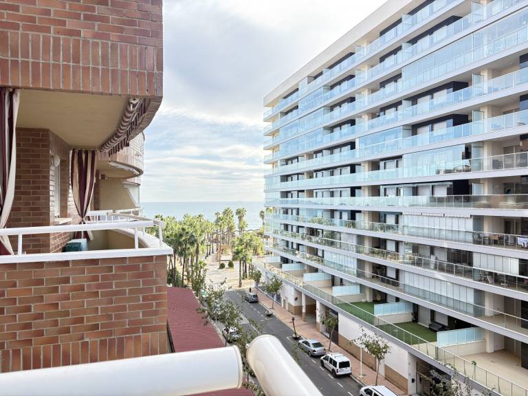 Apartment with terrace & pool | Sea view — photo 4