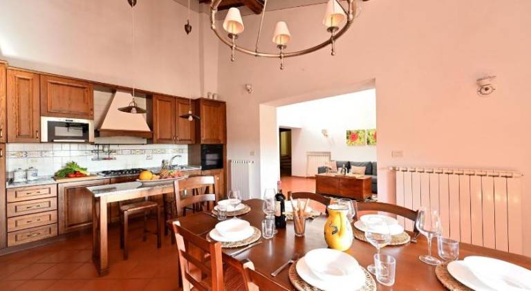 Rental apartment with barbecue, pool & terrace — photo 3