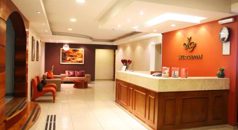 HOTEL Javier Prado Inn