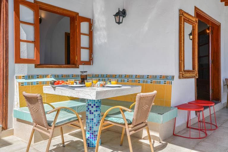 Children-friendly villa with barbeque, private pool & terrace | Pets allowed — photo 5