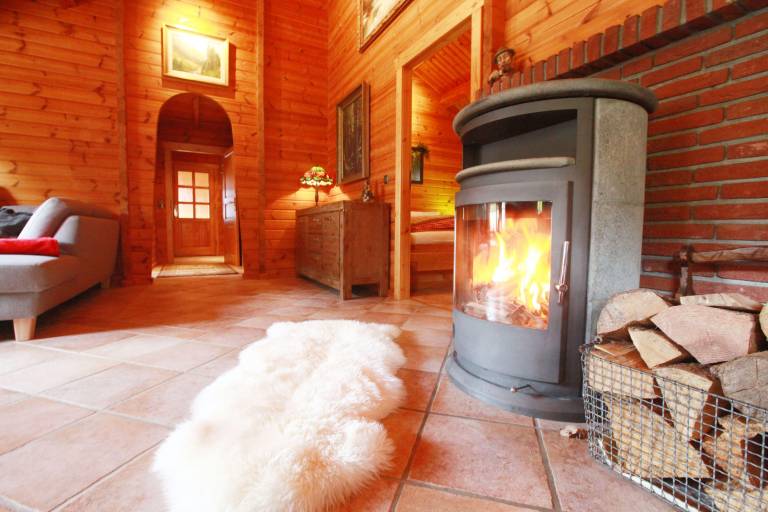 Vacation home with sauna, barbeque & yard — photo 5