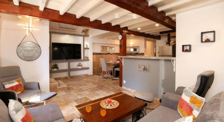 House with 2 rooms for 6 persons — photo 2