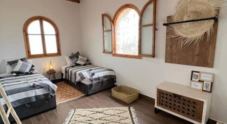 Chalet with pool | Pets allowed — photo 2