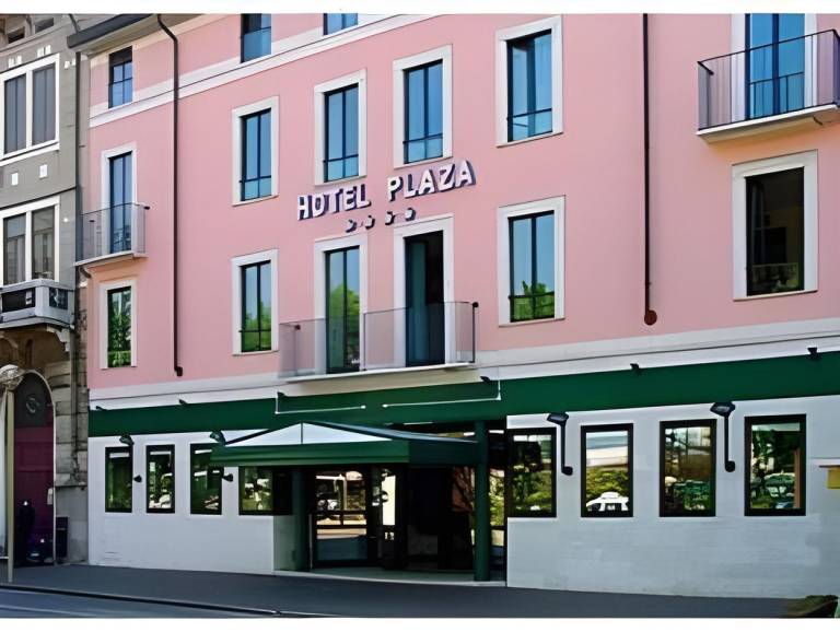 Hotel Plaza in Desenzano del Garda