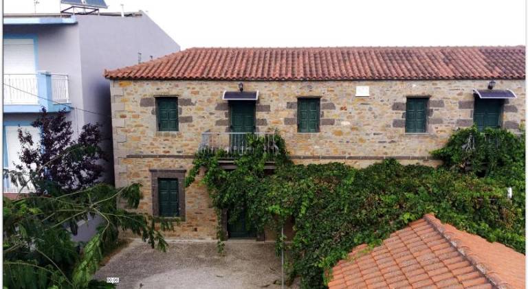 Villa with 2 rooms for 6 persons — photo 4