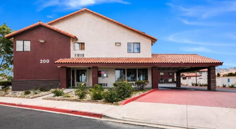 Red Roof Inn Palmdale - Lancaster — photo 2
