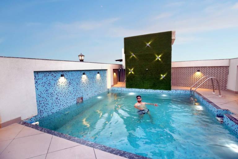 Grand Cabbana By White Panda Hotels — photo 2