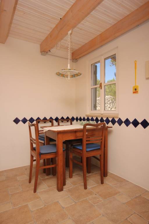 Vacation home with patio, yard & barbeque | Sea view — photo 4
