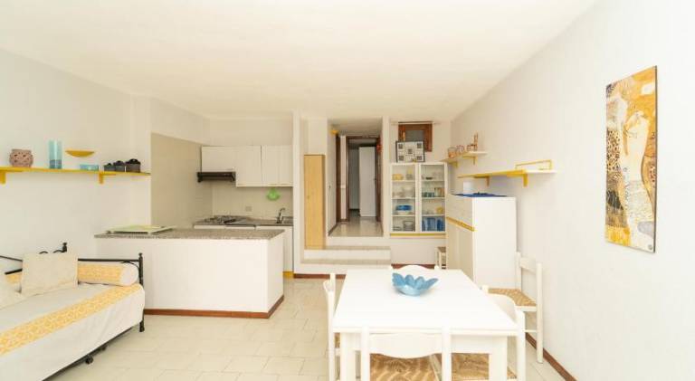 Rental apartment with 1 room for 4 persons — photo 3