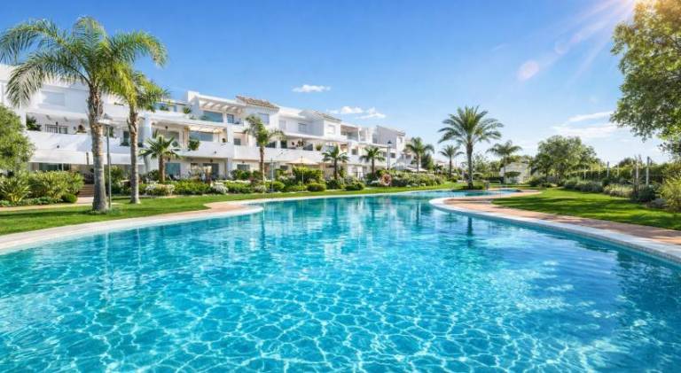 Fully equipped holiday apartment with terrace, garden & private pool | Pets are welcome in Chipiona