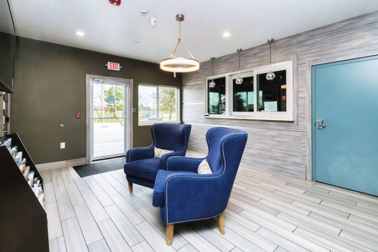 Hotel Blue Spring