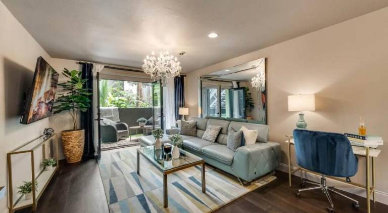 Nice vacation home with pool & hot tub | Good for workation | Pet-friendly in Dallas, TX