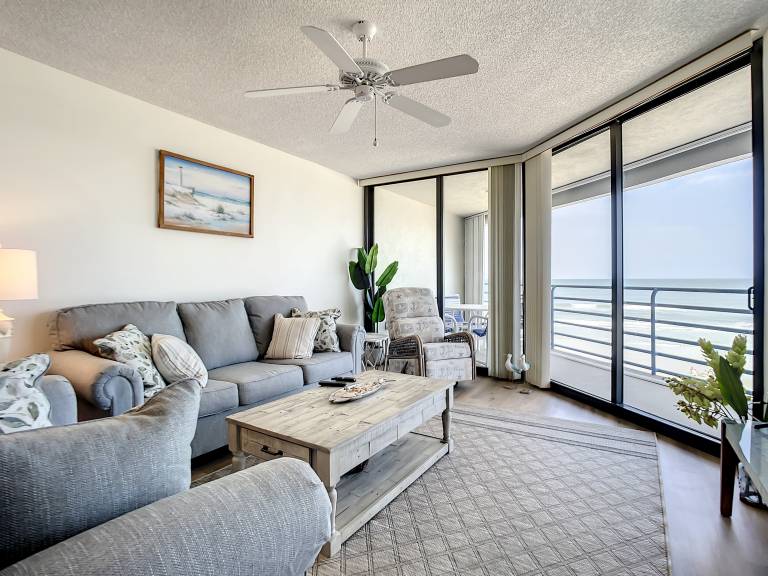 Condo  New Smyrna Beach